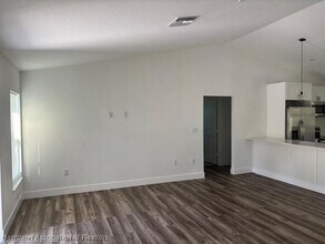 111 Blue Moon Ave in Lake Placid, FL - Building Photo - Building Photo