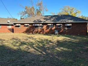 1416 Rickey Rd in Shawnee, OK - Foto de edificio - Building Photo