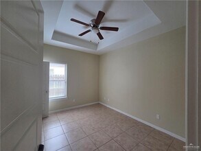 2103 Garden Ridge Dr in Edinburg, TX - Building Photo - Building Photo