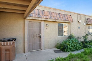 1480 E 29th Ave in Apache Junction, AZ - Building Photo