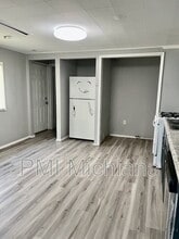 1527 E Fox St in South Bend, IN - Building Photo - Building Photo