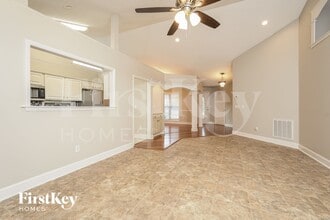 5233 Old Plantation Cir in Winston-Salem, NC - Foto de edificio - Building Photo