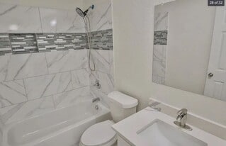 7330 Twin Falls Dr in San Antonio, TX - Building Photo