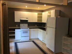 659 Ridge Top Cir, Unit 659B in Birmingham, AL - Building Photo - Building Photo