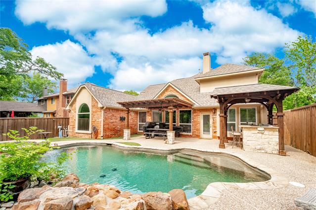 property at 2505 Hunters Run