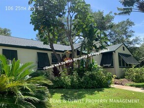 106 25th Ave NE in St. Petersburg, FL - Building Photo - Building Photo