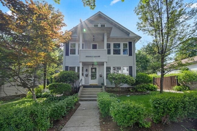 property at 8 Brantwood Rd