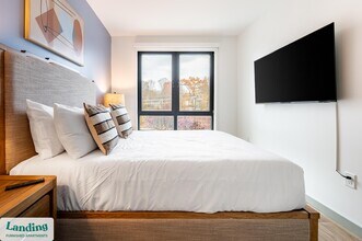 39 Railroad Ave, Unit 432 in Haverhill, MA - Building Photo - Building Photo