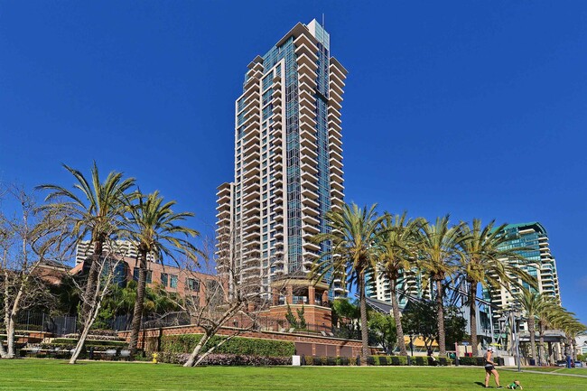 550 Front St in San Diego, CA - Building Photo - Building Photo