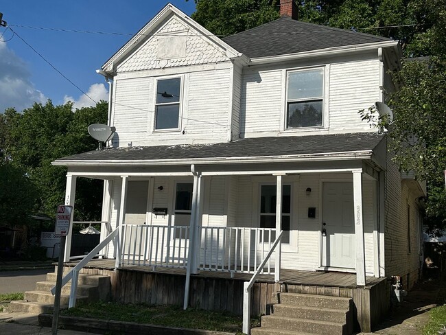 property at 300-302 Nassau St