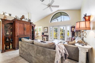 2730 Linkside Dr in Wellington, FL - Building Photo - Building Photo