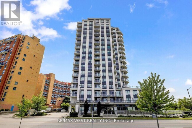 property at 840-1840 Queens Plate Dr