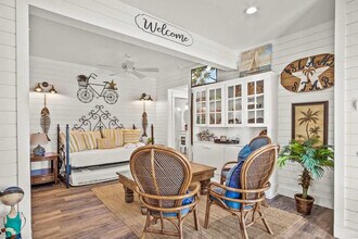 707 Parkplace in Port Aransas, TX - Building Photo - Building Photo