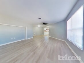 4167 Pompano Rd in Venice, FL - Building Photo - Building Photo