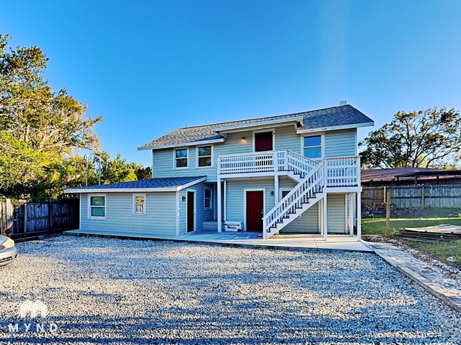 property at 829 E Orange St