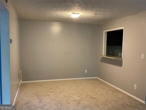 2704 Cumberland Glen Ln in Smyrna, GA - Building Photo - Building Photo