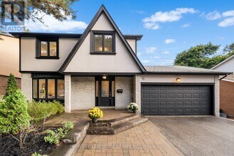 11 Jondan Crescent in Markham, ON - Building Photo - Building Photo
