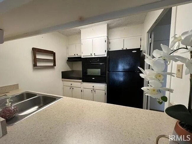 property at 1100 Erie Ave