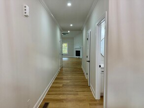 155 Quiet Stroll Ln in Johnson City, TN - Foto de edificio - Building Photo