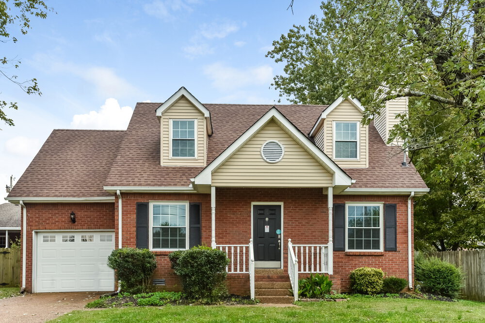 108 Oak Leaf Ct in Hendersonville, TN - Building Photo