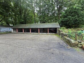 186 Beach St in North Kingstown, RI - Building Photo - Building Photo