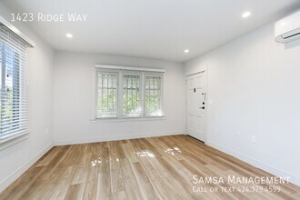 1423 Ridge Way in Los Angeles, CA - Building Photo - Building Photo