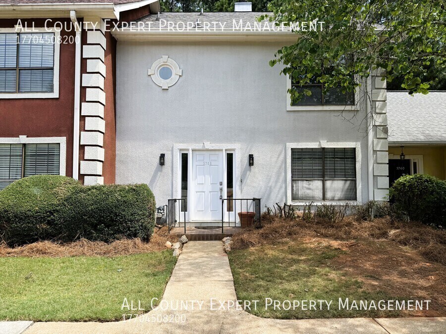 3758 Sidney Lanier Blvd in Duluth, GA - Building Photo