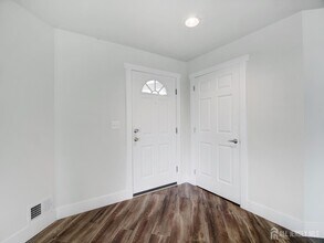 2302 Timber Ridge Ct in Sayreville, NJ - Building Photo - Building Photo