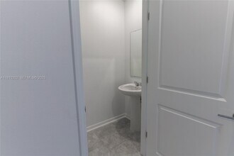 934 Cattleman St in Winter Haven, FL - Building Photo - Building Photo