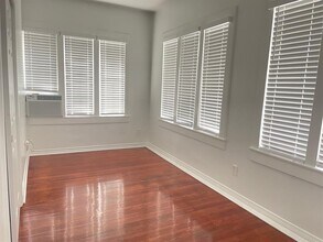 4310 Mt Vernon St in Houston, TX - Building Photo - Building Photo