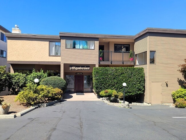 property at 1070 5th Ave S