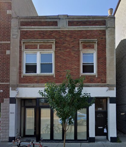 3213 W Armitage Ave in Chicago, IL - Building Photo - Building Photo