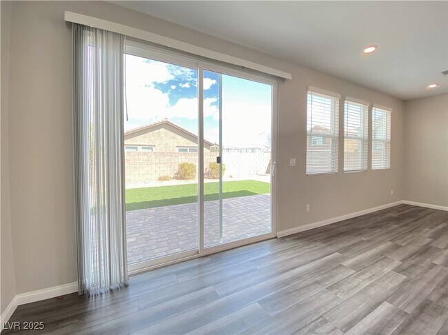 property at 4686 Mystic Quartz Ct