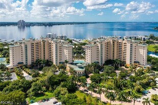 3426 Hancock Bridge Pkwy in North Fort Myers, FL - Building Photo