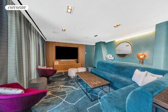 123 Washington St in New York, NY - Building Photo - Building Photo