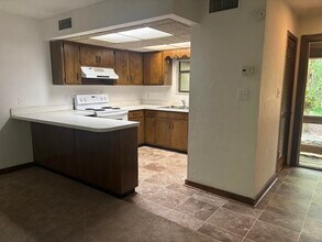 307 Vantage Point Ln in Tallahassee, FL - Building Photo - Building Photo