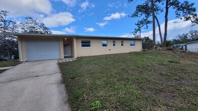 2008 Vaughn St in Titusville, FL - Building Photo - Building Photo