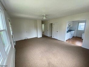 15 Claverack Rd in Clifton, NJ - Building Photo - Building Photo