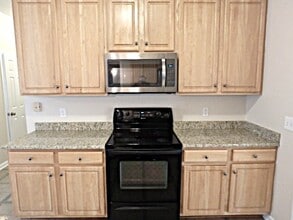 8505 Rockcliff Rd in Raleigh, NC - Building Photo - Building Photo