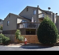 2425 Cypress Ct in High Point, NC - Building Photo - Building Photo