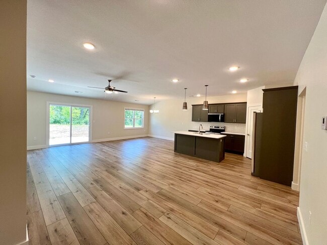4651 Pierce Dr in Manhattan, KS - Building Photo - Building Photo