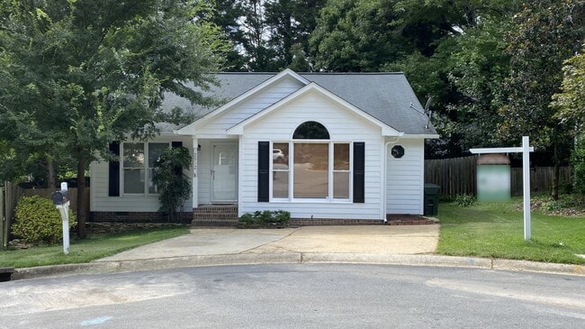 property at 2912 Enson Pl