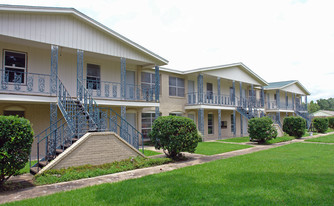 6020 Alpine Cir Apartments