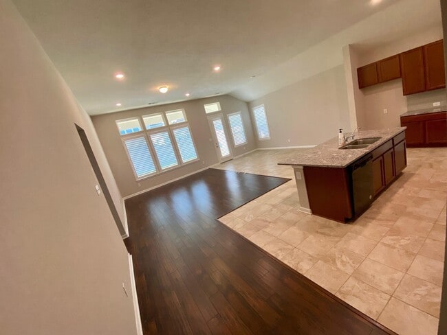 5914 River Timber Trl in Humble, TX - Building Photo - Building Photo