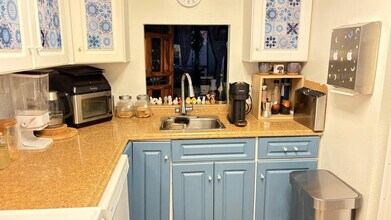 118 Royal Pk Dr in Oakland Park, FL - Building Photo - Building Photo