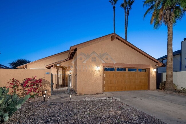 property at 2142 S Las Palmas