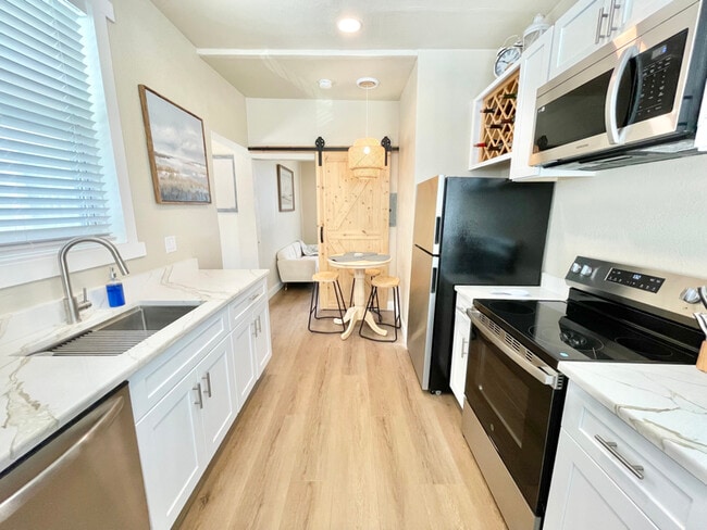 7700 Boca Ciega Dr in St Pete Beach, FL - Building Photo - Building Photo
