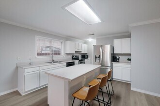 834 Quitman Oak in San Antonio, TX - Building Photo - Building Photo