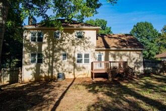 1111 Plantation Dr SE in Conyers, GA - Building Photo - Building Photo