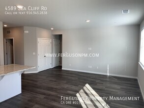 4589 Sea Cliff Rd in Roseville, CA - Building Photo - Building Photo